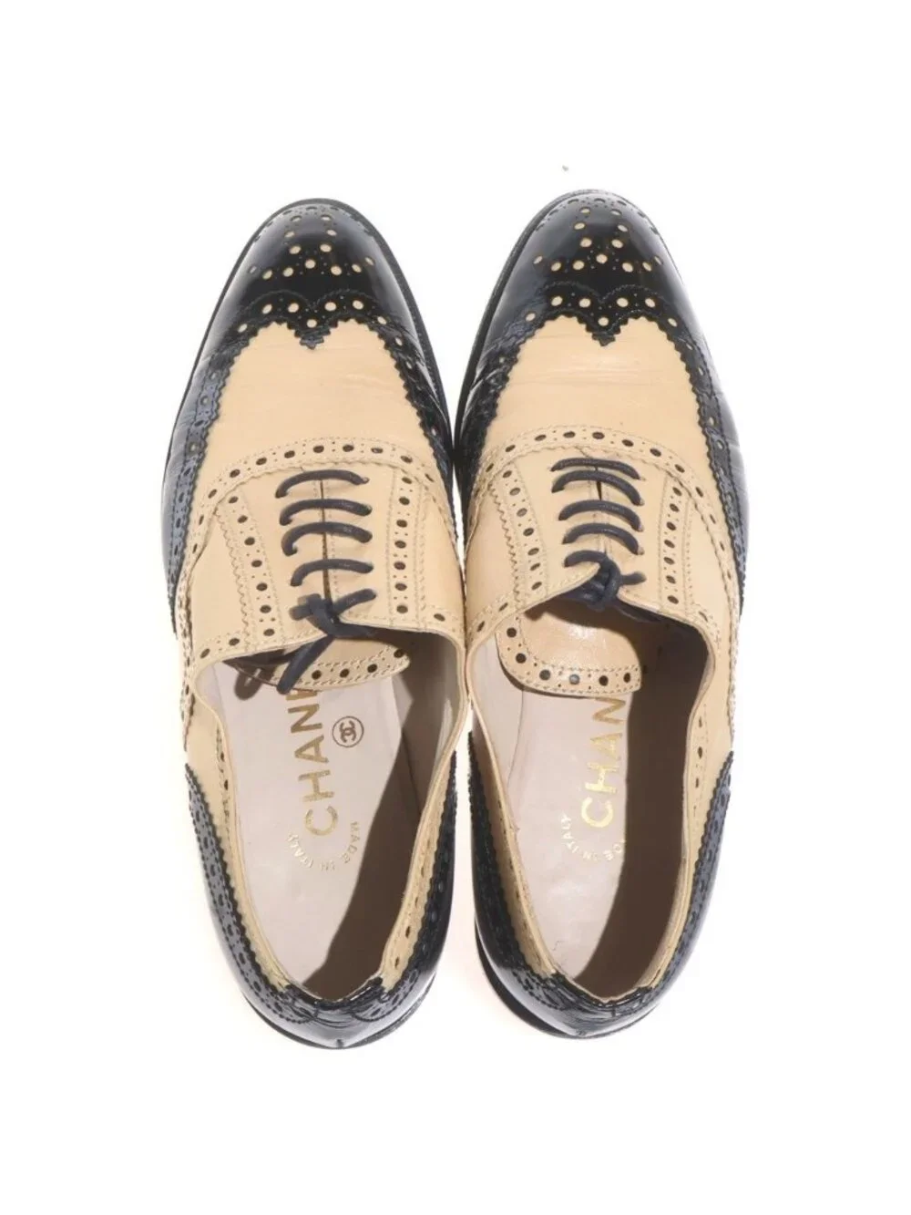 Chanel CC Spectator Oxfords Wingtip Oxford Lace Up Leather Shoes Beige Black